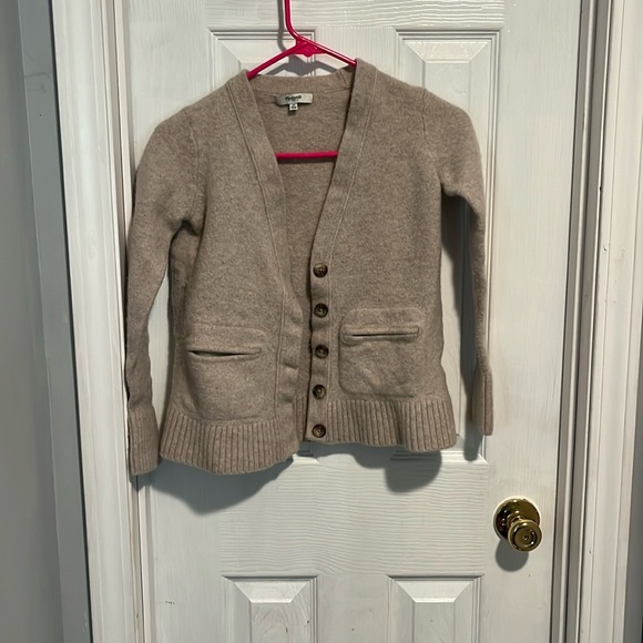 Wool cardigan - Picture 1 of 6